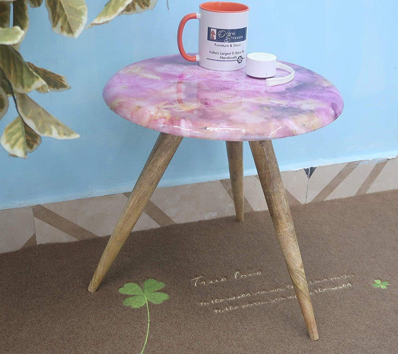 pink table