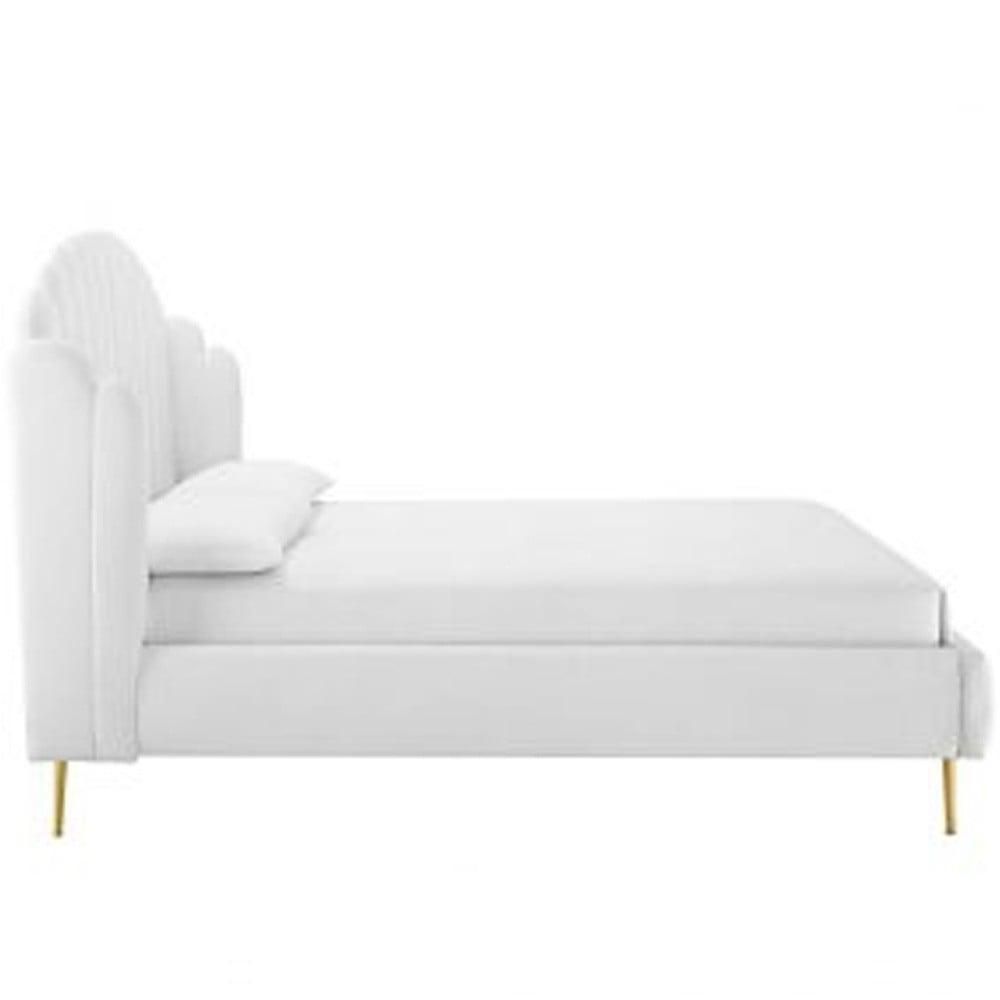 Wooden Twist Dana Wingback Velvet Upholstery Bed Elegant Rectangular Design - WoodenTwist