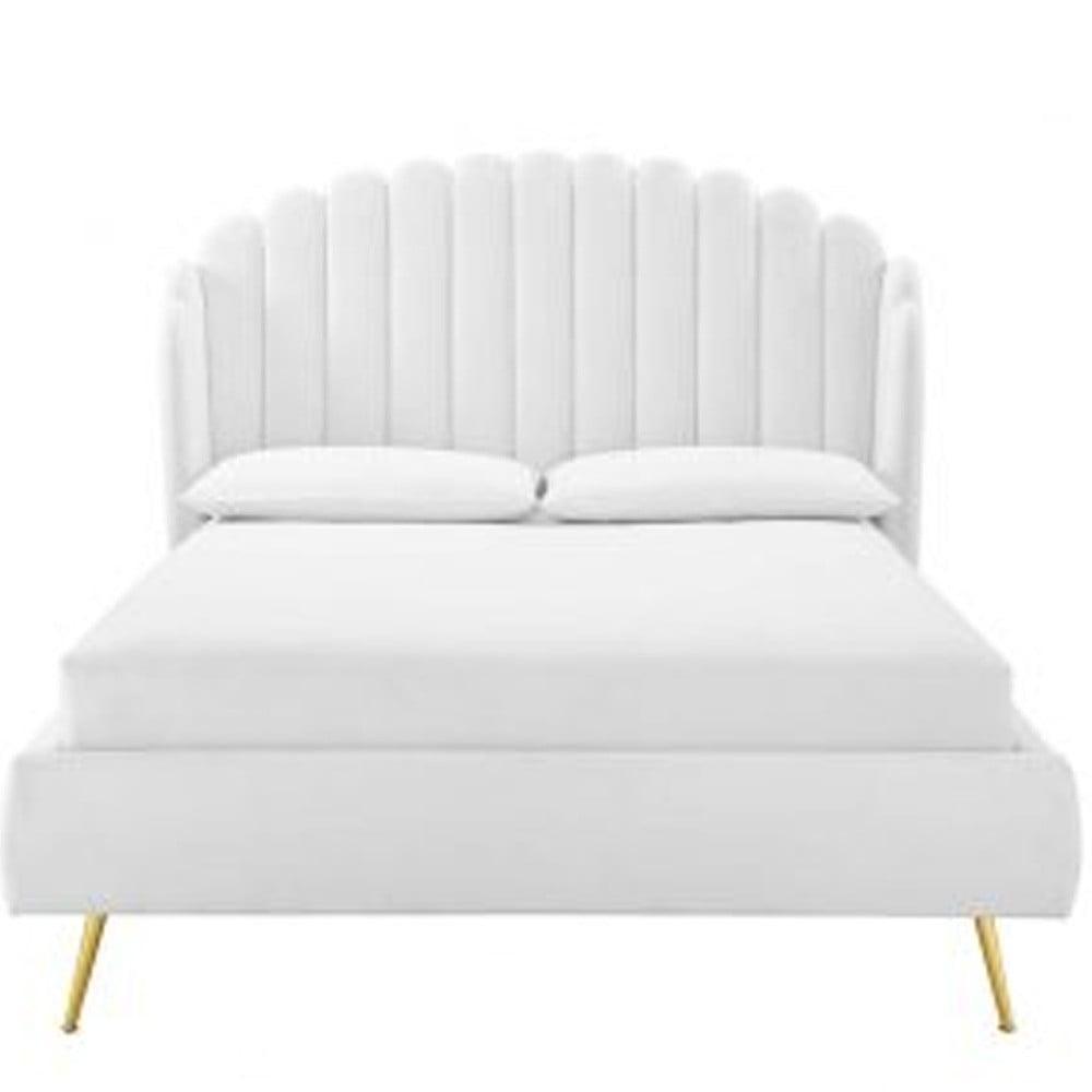 Wooden Twist Dana Wingback Velvet Upholstery Bed Elegant Rectangular Design - WoodenTwist