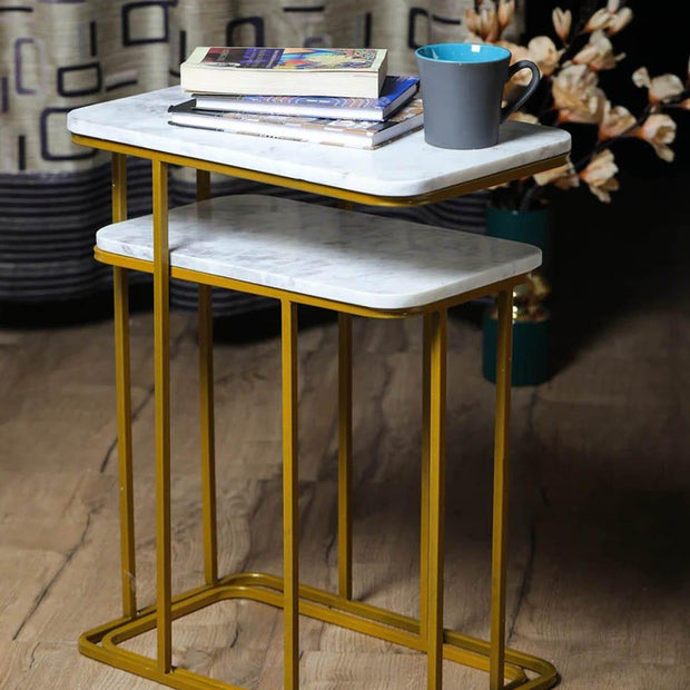 Living room nesting tables