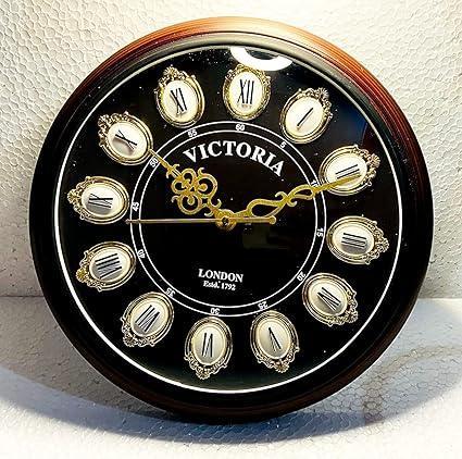 30.5 cm round, a balanced wall presence