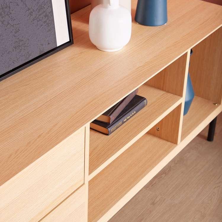 Built for Larger Living Rooms
