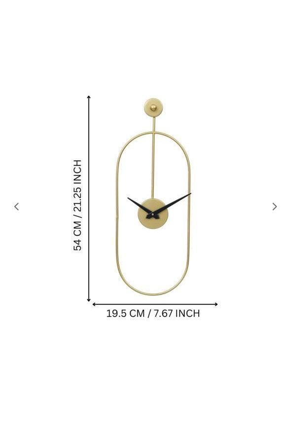 Elegant Golden Clock with Hassle-Free Maintenance