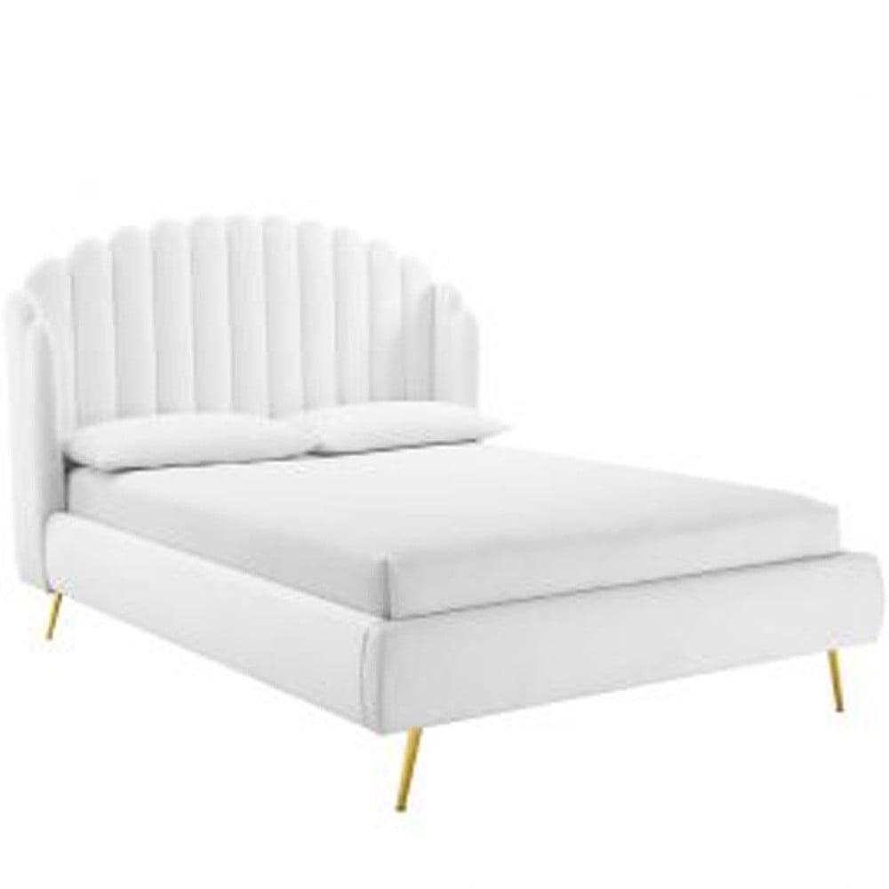 Wooden Twist Dana Wingback Velvet Upholstery Bed Elegant Rectangular Design - WoodenTwist