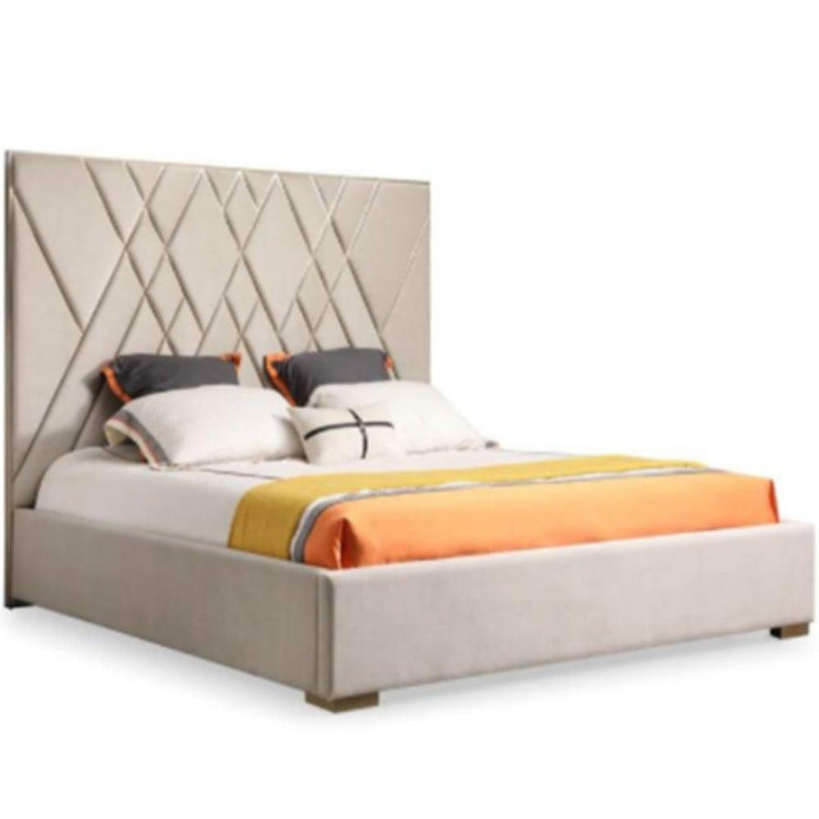 King size at 200 x 180 x 170 cm