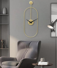 Modern Circular Metal Wall Clock in Elegant Golden Finish