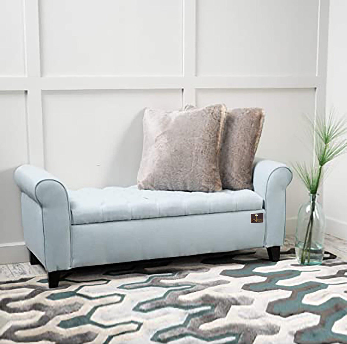 Tufted style with hidden storage