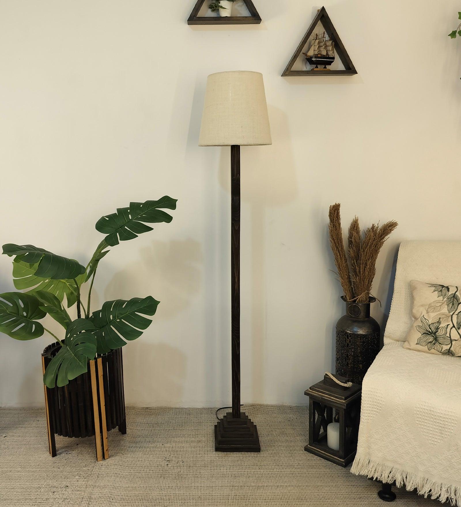 Multipurpose floor lamp