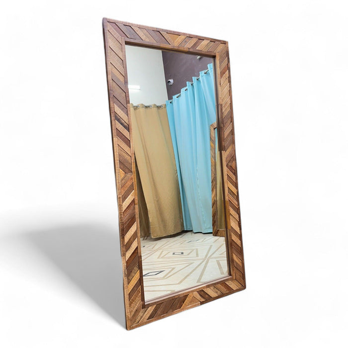 Wooden twist design floor mirror