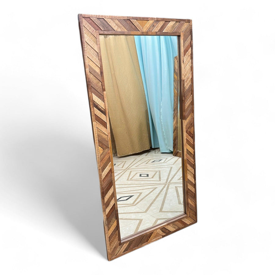 Rustic brown finish