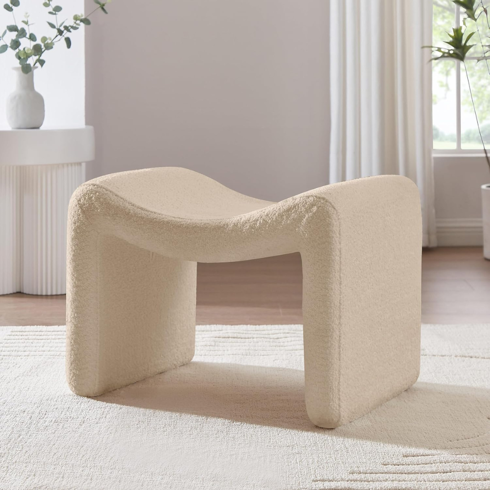 Pouffes & Ottomans