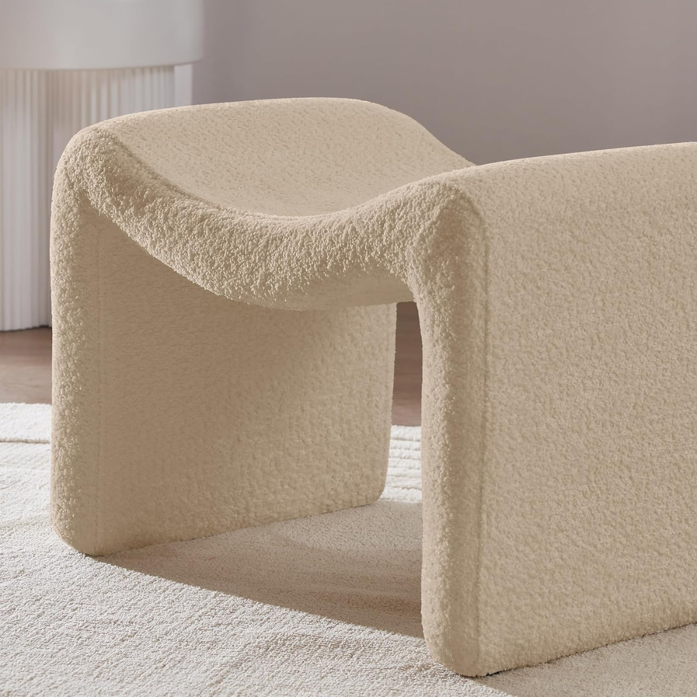 Pouffes & Ottomans