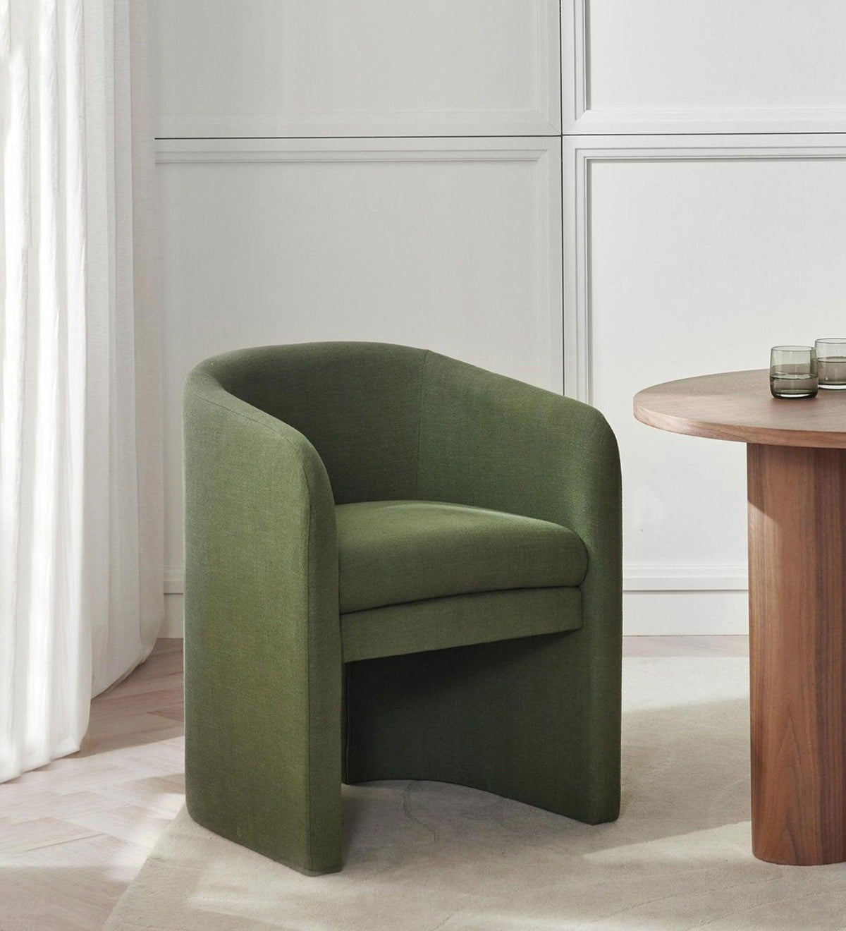 REMO ARM CHAIR GREEN FINISH - WoodenTwist