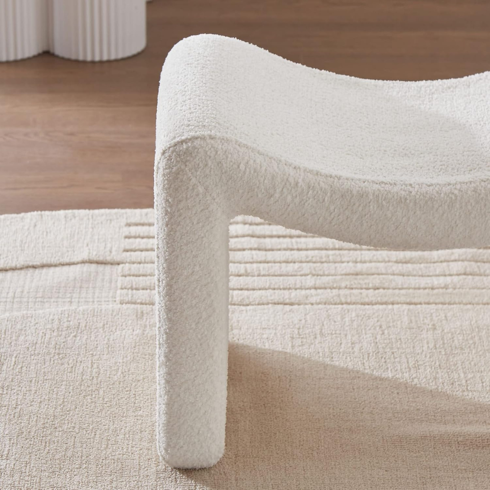 Pouffes & Ottomans
