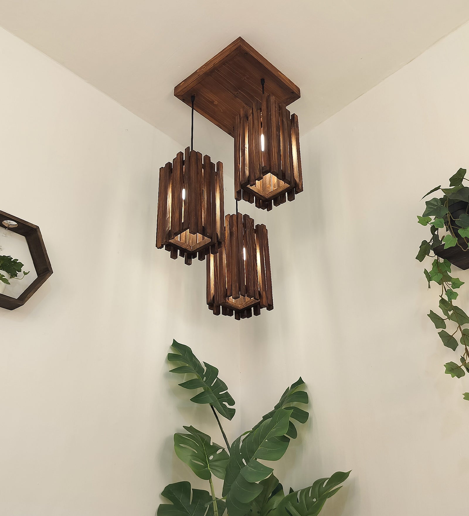 Palisade Brown Wooden Cluster Hanging Lamp