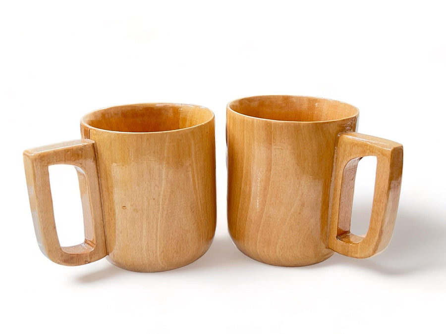 Each cup is 6.5 x 6.5 x 7.5 cm