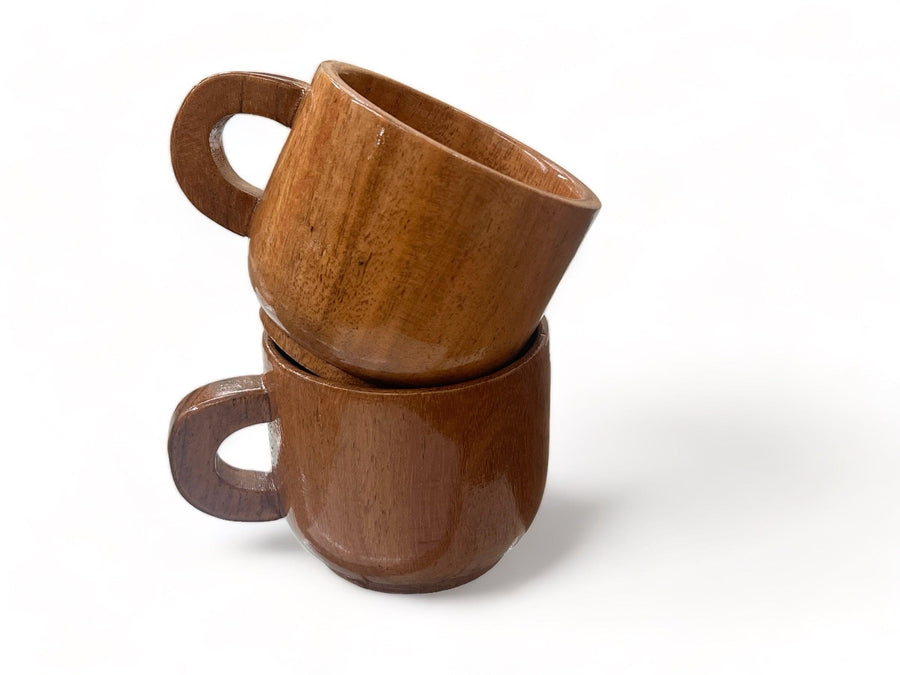 Each cup is 7.5 x 7.5 x 6.5 cm