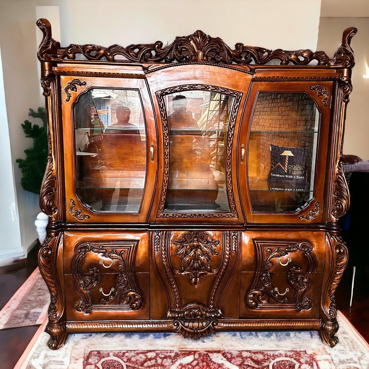 Extended teak wood wardrobe with a copper finish