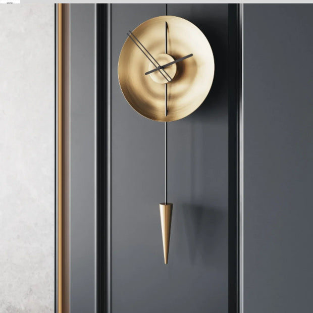 Sophisticated gold wall clock