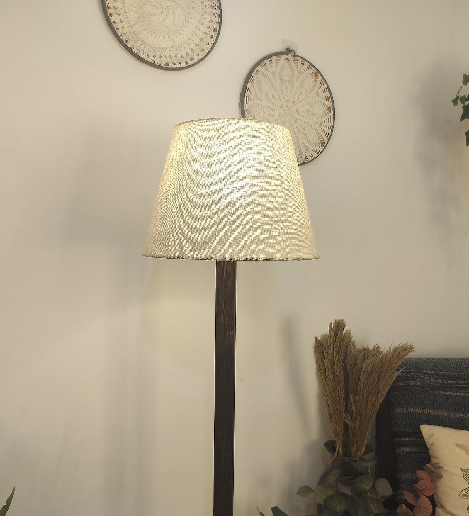 Trinca floor lamp