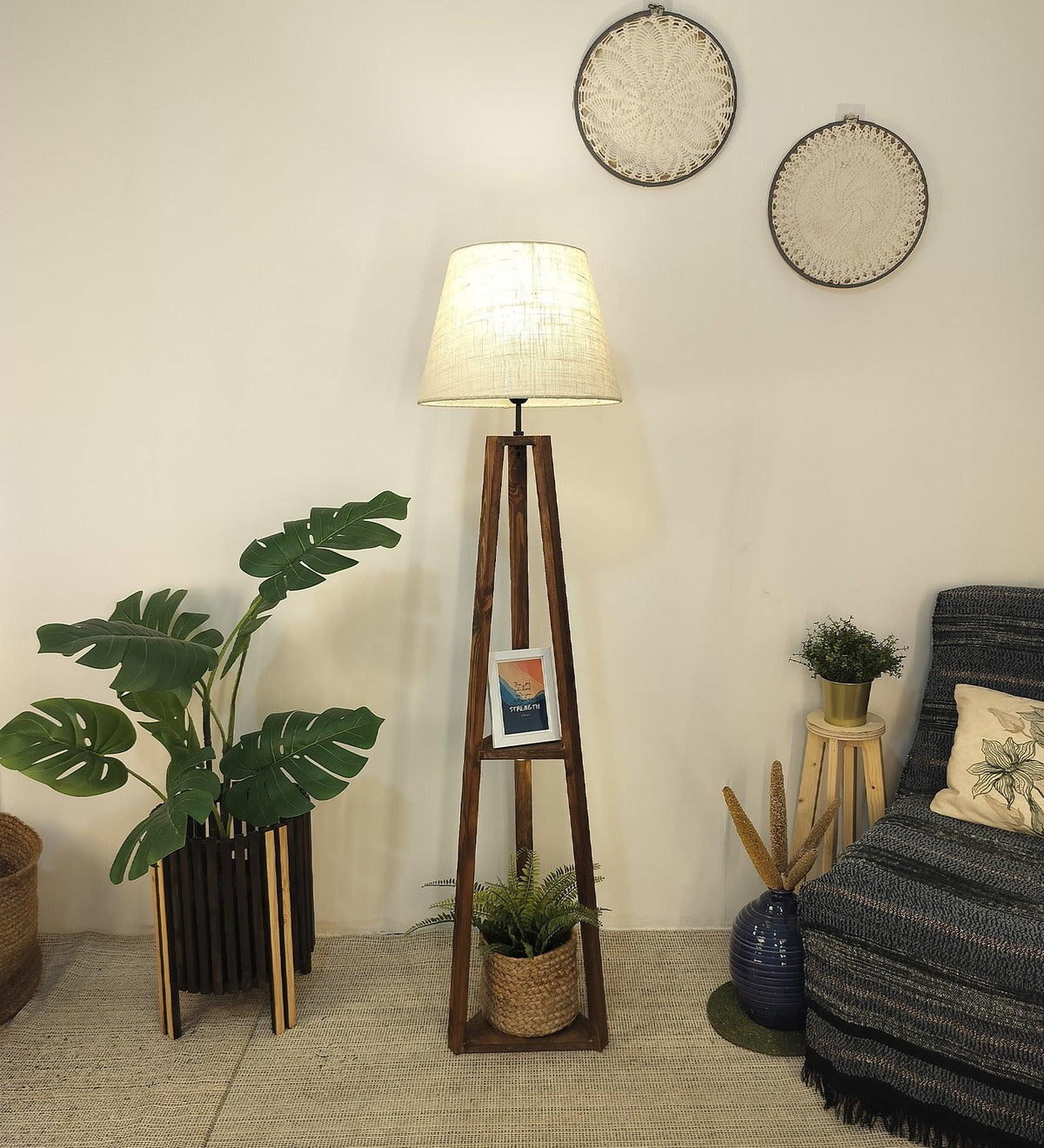 Modern Pinewood Vantage Floor Lamp – Elegant Square Design - WoodenTwist