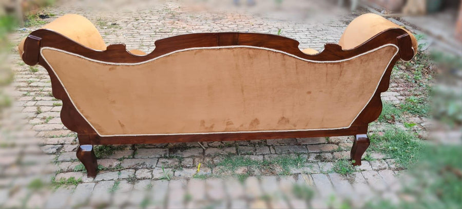 Brown Walnut, Ethnic Detailing