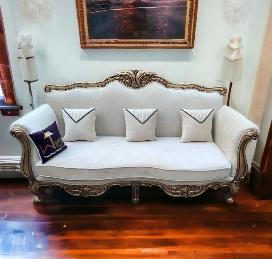 Built for Relaxed Seating