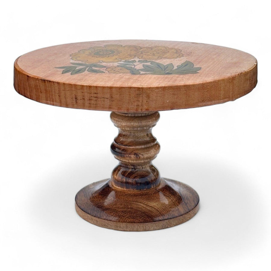 Natural brown mango wood with floral detail