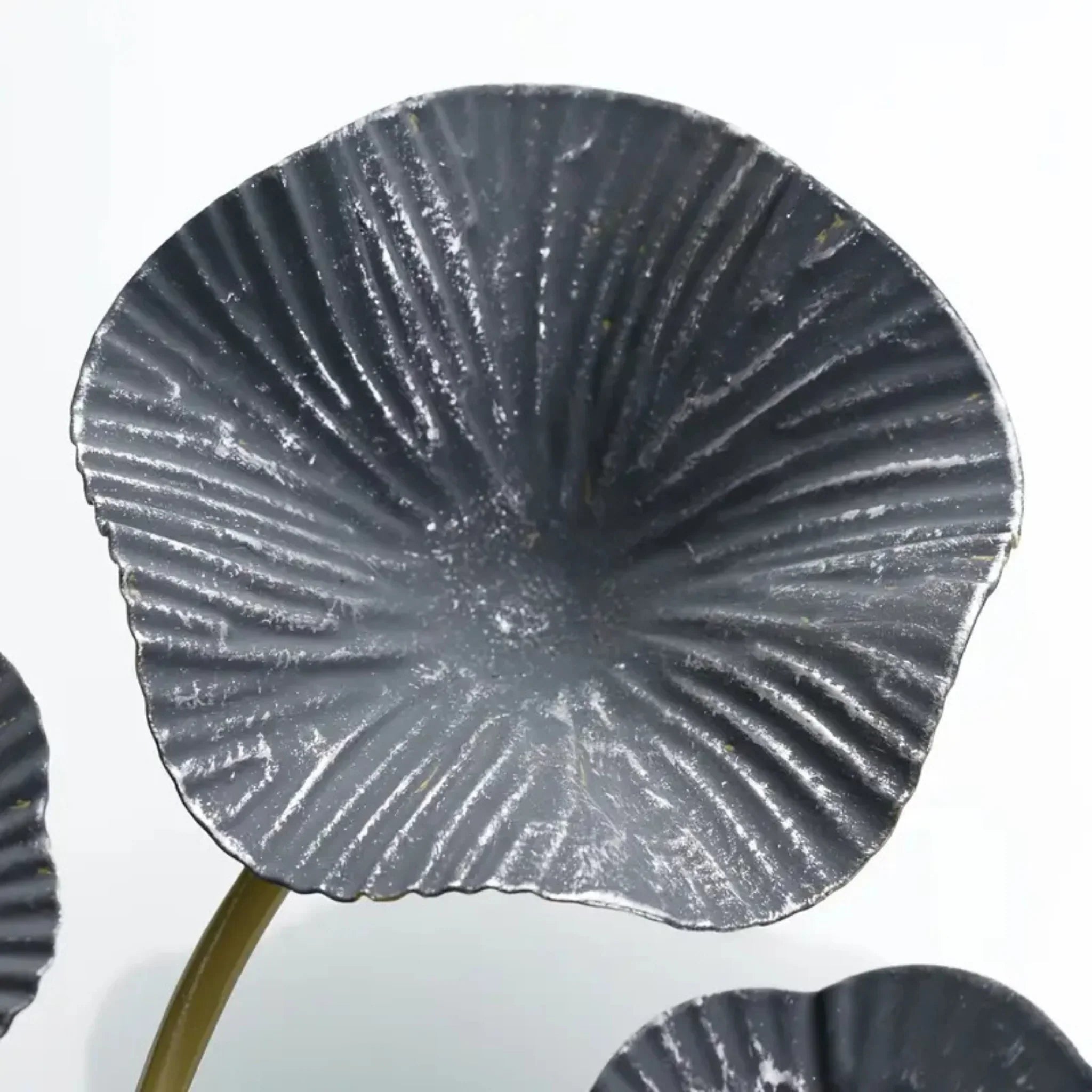 artistic detailing