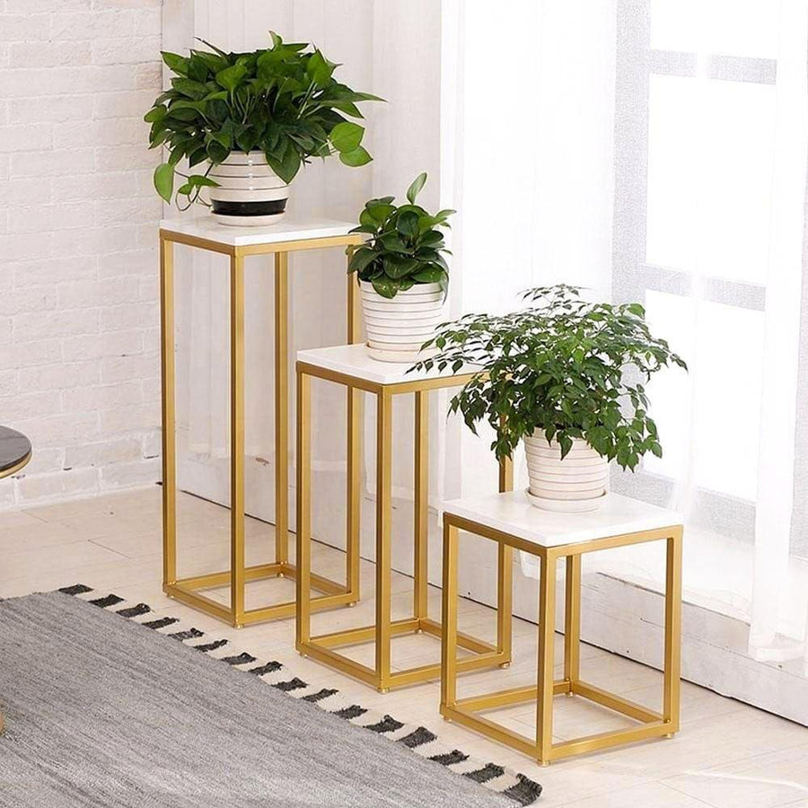 A 20 x 20 cm top in different heights