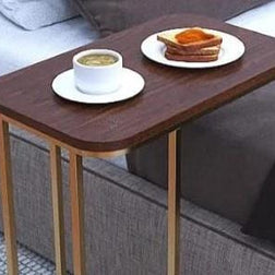 Close-up of the Wooden Top with Natural Wood Grains