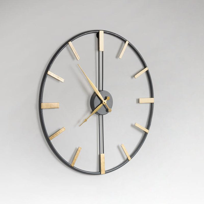 Vintage Round Wall Clock - WoodenTwist