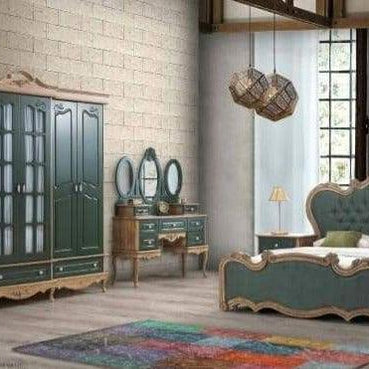 Handmade Royal Luxury Bed In Teak Wood With 2 Side Table 1 Dressing Table And 1 Wardrobe - WoodenTwist