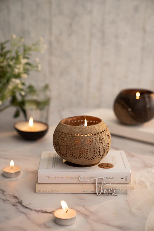 Hand Carved Coconut Candle Shell Holder Home Décor (Tropical) - WoodenTwist
