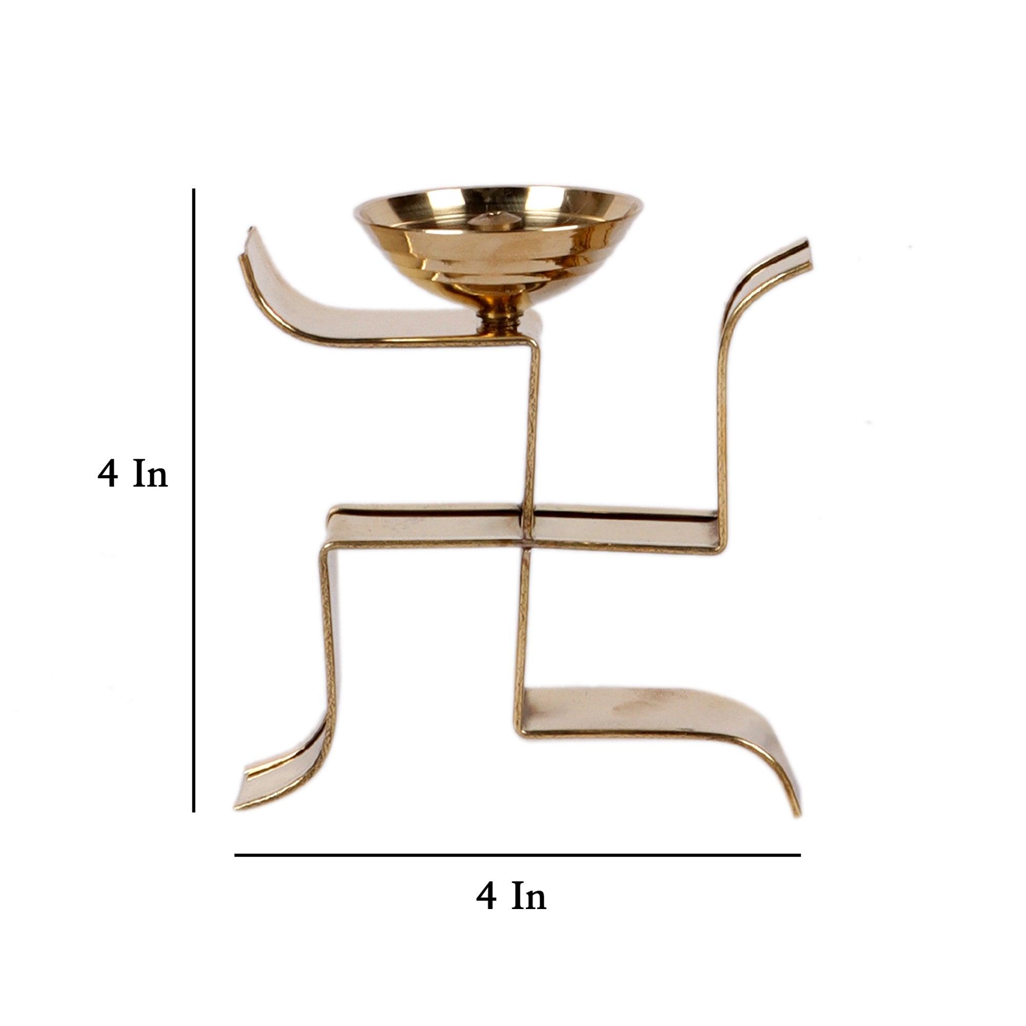 Standing Staiya Brass Diya (Set of 2) - WoodenTwist