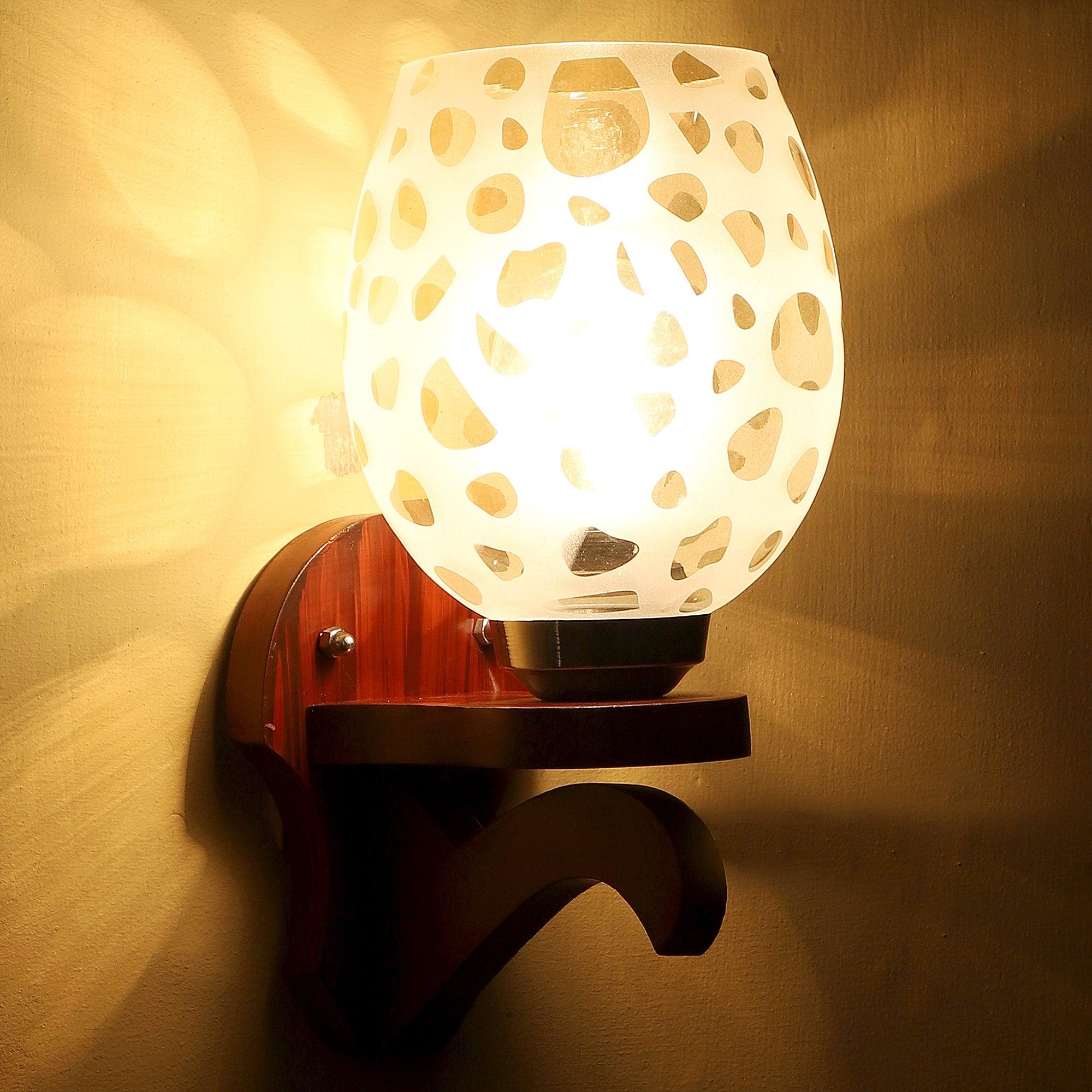 Stylish & Classy Brown Wood Wall Light - WoodenTwist