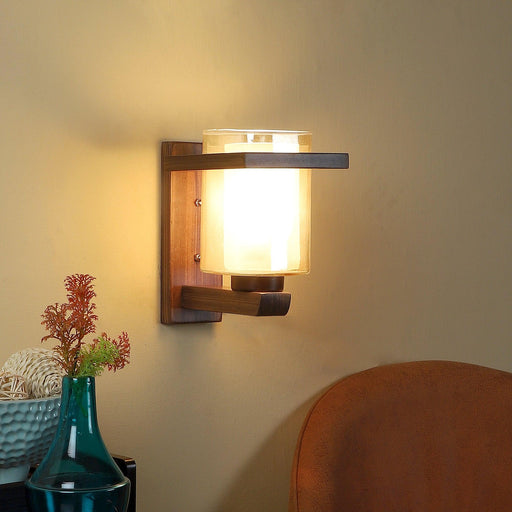 Stylish & Classy Brown Wood Wall Light - WoodenTwist