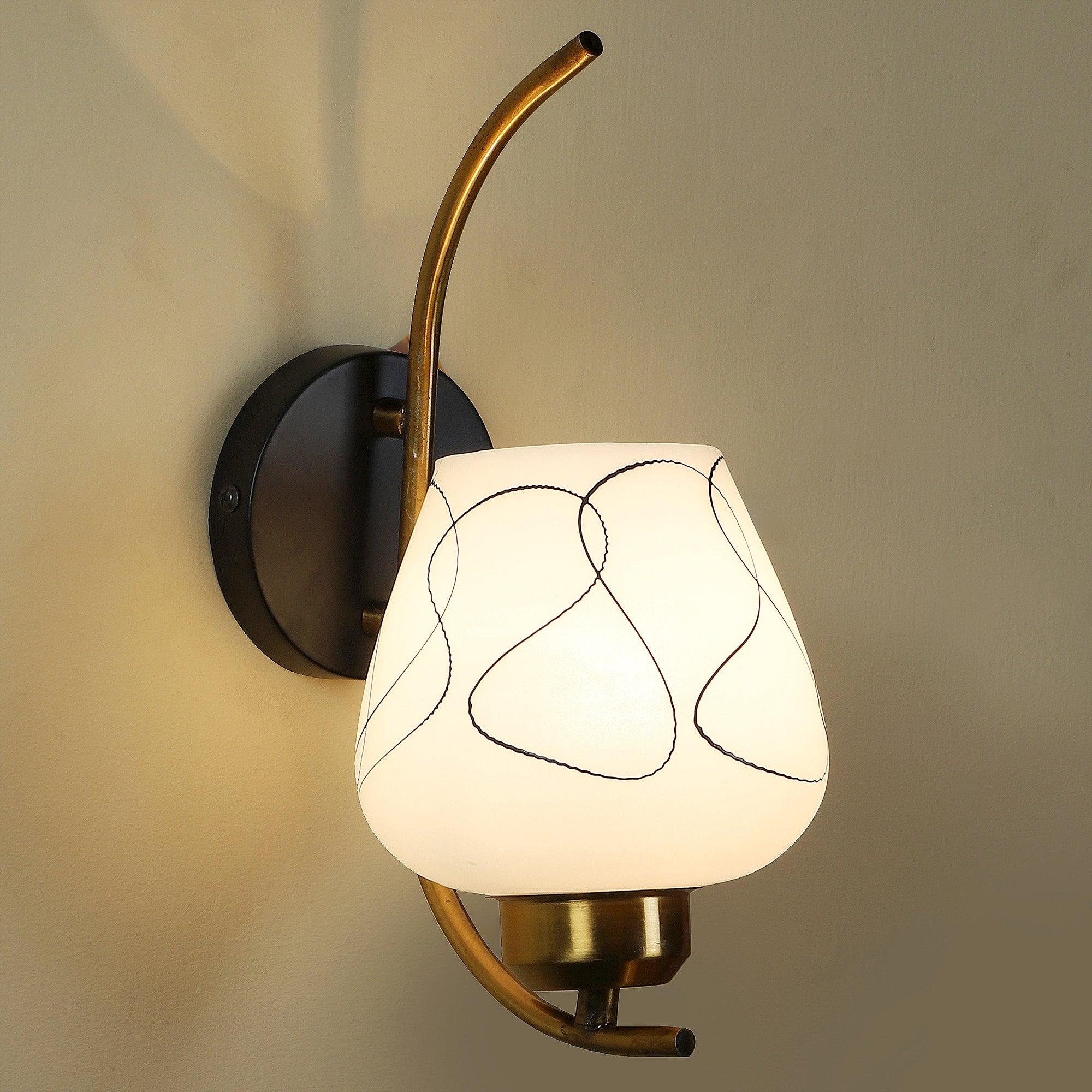 Stylish & Classy Black & Gold Iron Wall Light - WoodenTwist