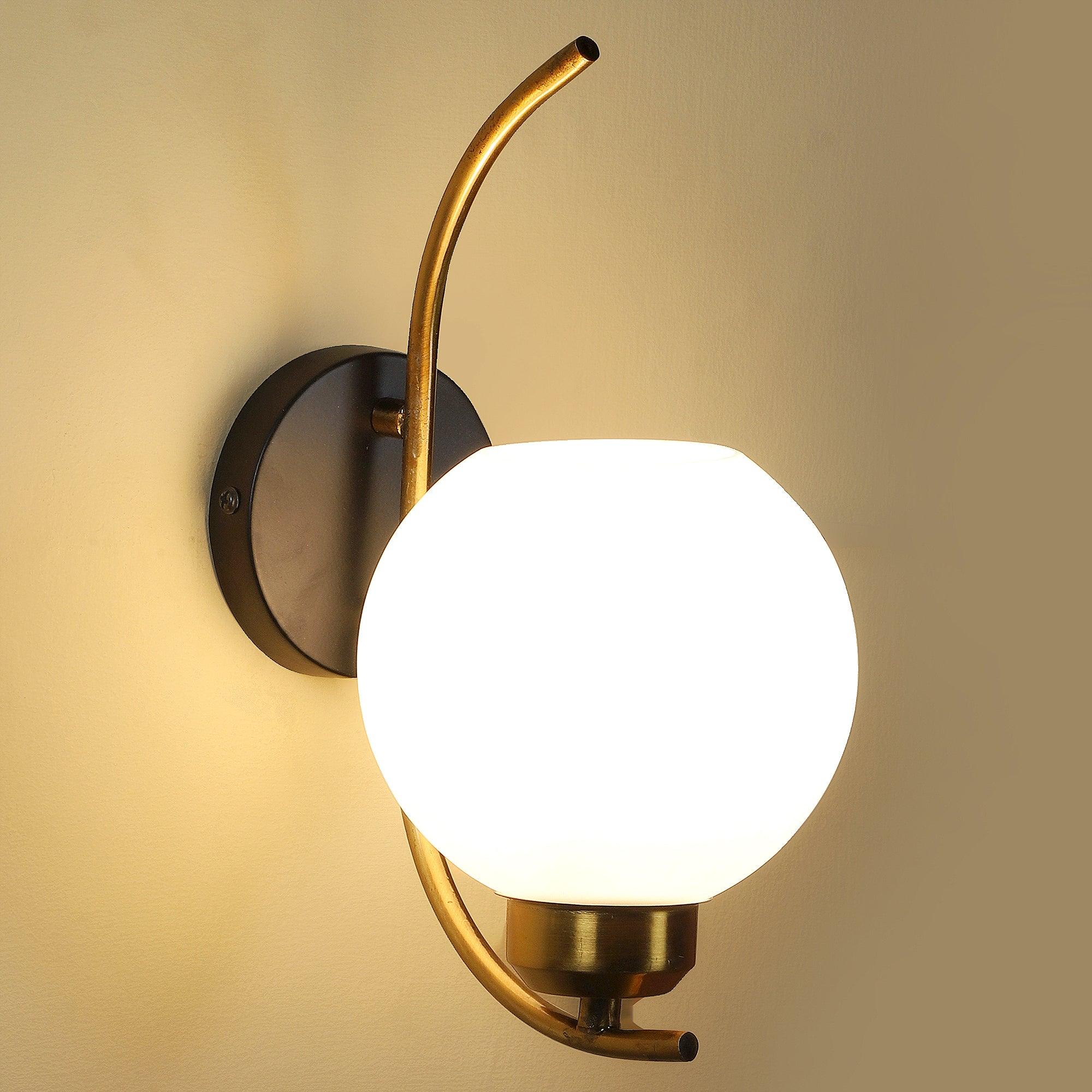 Stylish & Classy Black & Gold Iron Wall Light - WoodenTwist