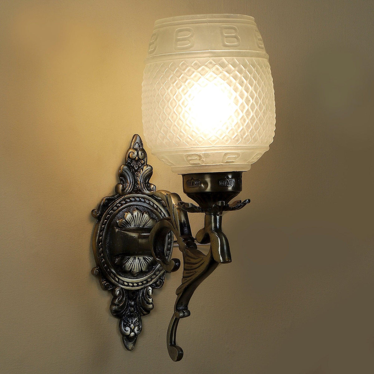 Antique Gold Aluminium Wall Light - WoodenTwist