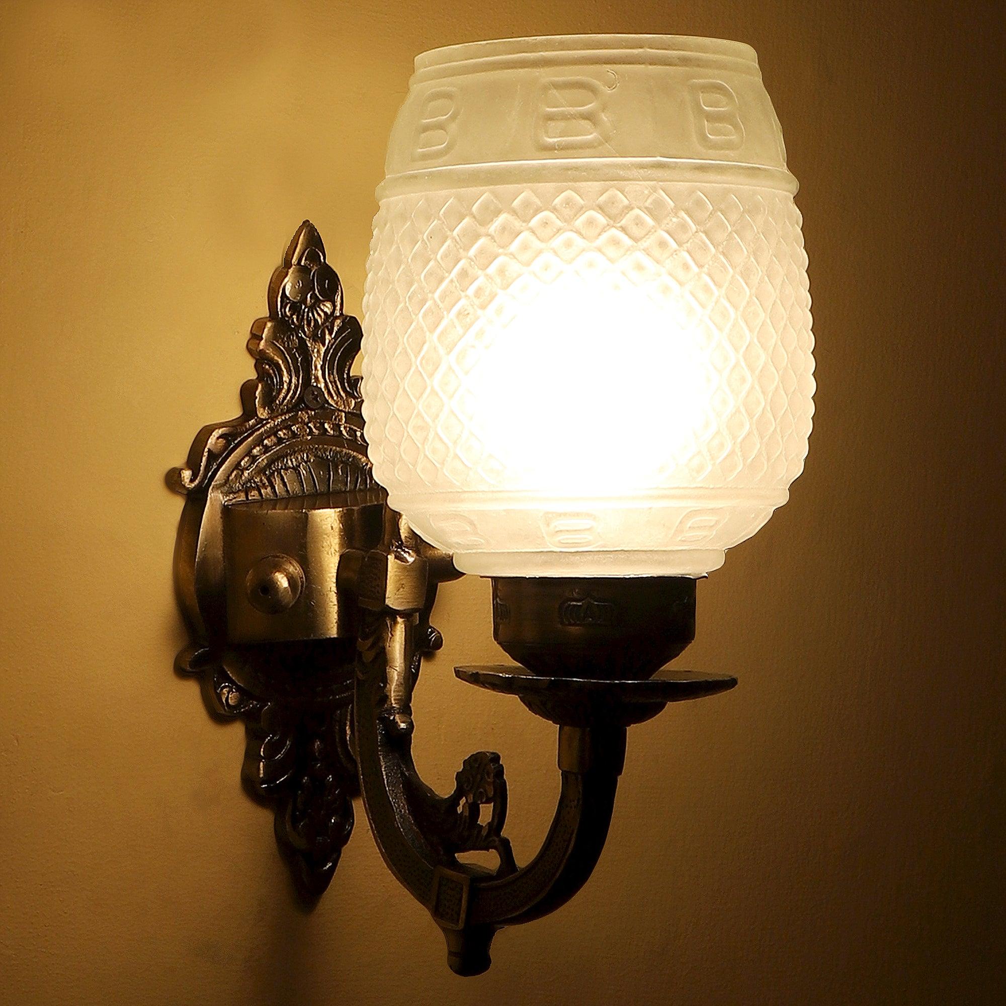 Antique Brass Alluminium Wall Light - WoodenTwist