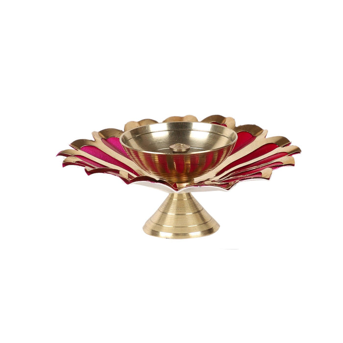 Decorative flower Brass Dia (Set of 4) - WoodenTwist