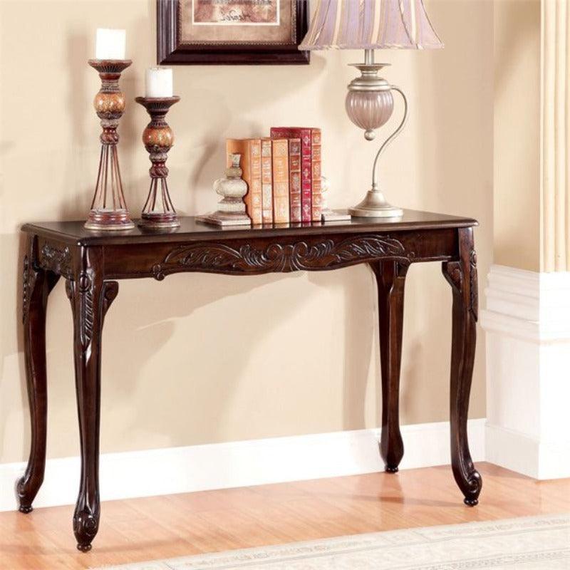 An Artistic Vibe for Living Rooms