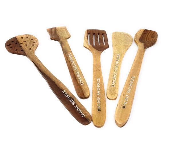 Wooden spoon set of 5 pieces, front view