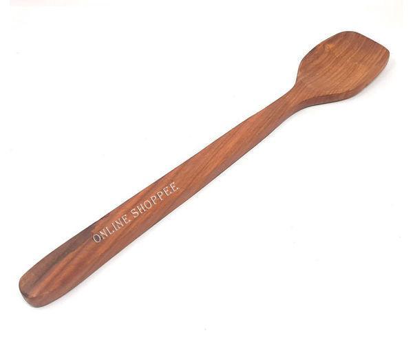 Brown sheesham wood spoon set close-up