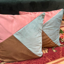 Fabrahome Abstract Square Velvet Cushion Cover Set of 2 ( Multicolor ) - WoodenTwist