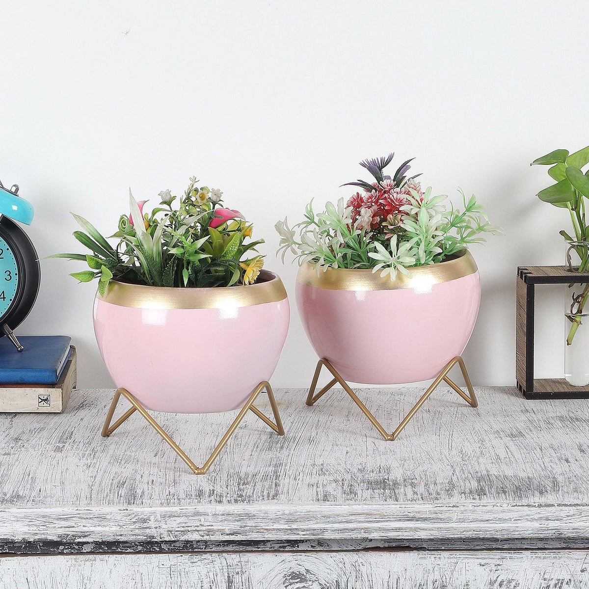 Apple Shape Metal Pink & Gold Planter (Set of 2) - WoodenTwist