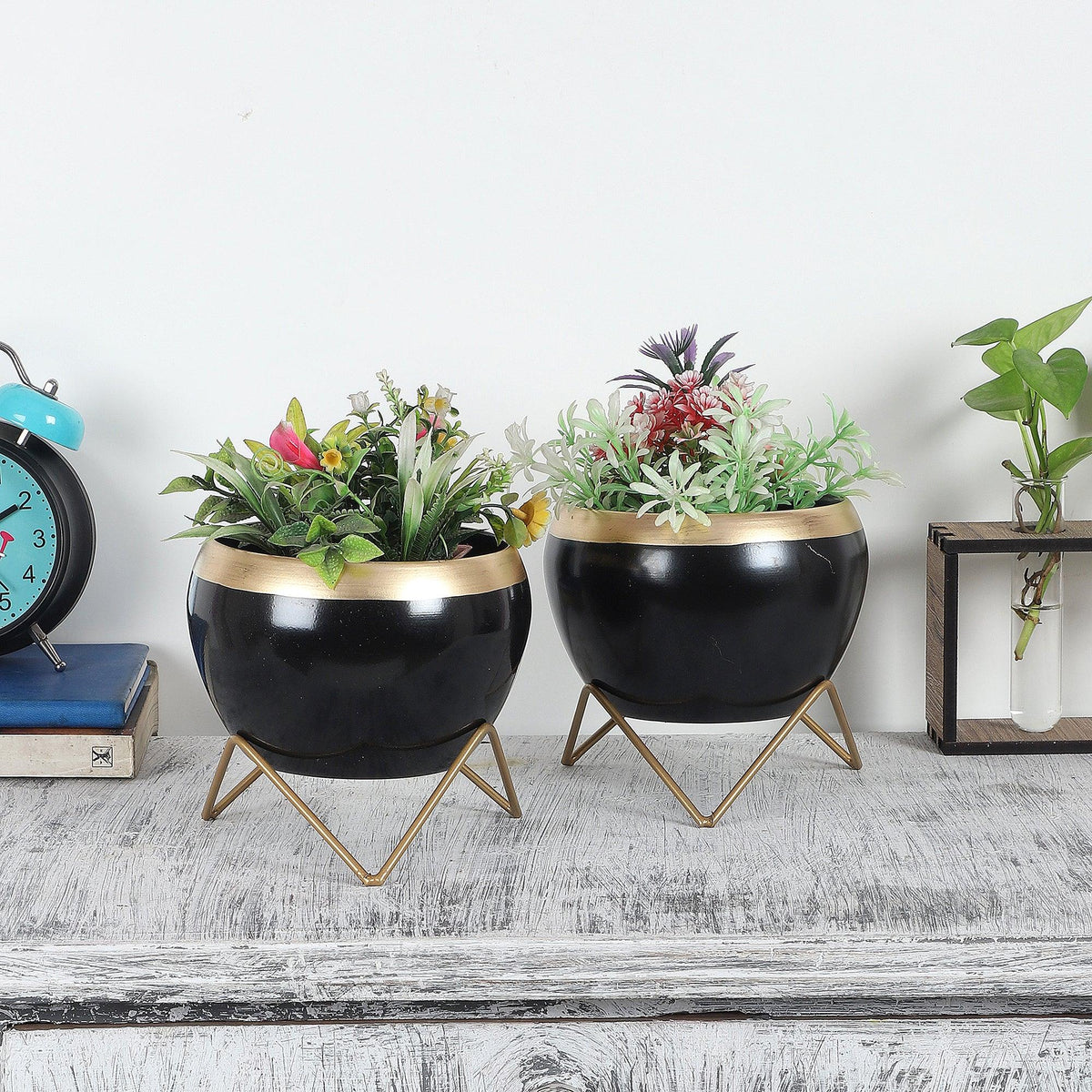 Apple Shape Metal Black & Gold Planter Set of 2 - WoodenTwist