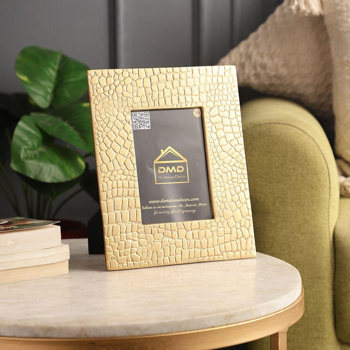 Aiko Photo Frame in Croc Pattern Gold Finish - WoodenTwist