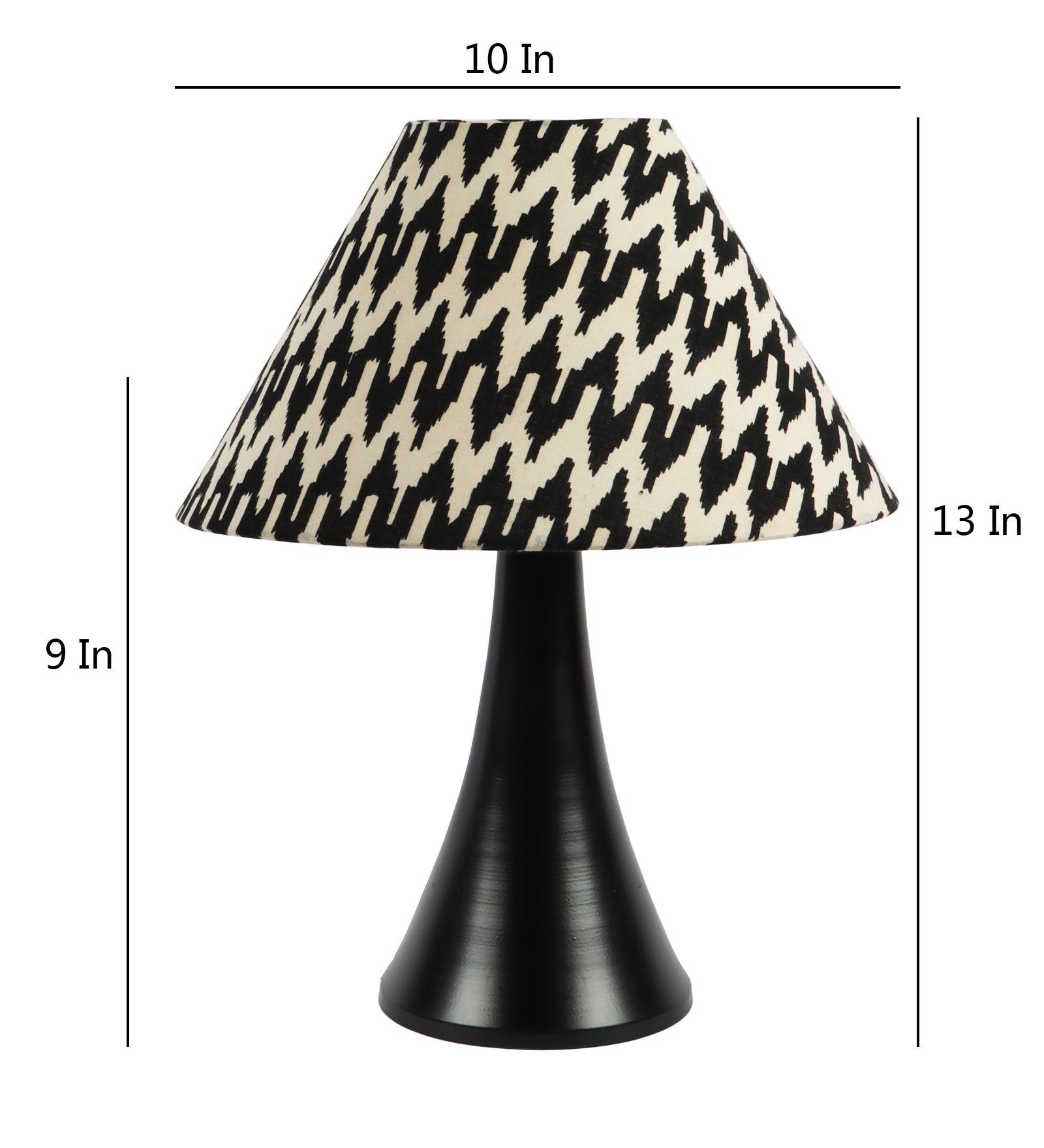 Chevron Design Print Shade With Metal Base Table Lamp - WoodenTwist